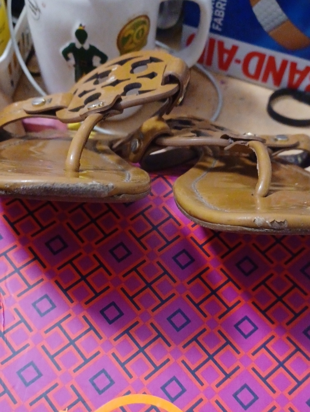 Tory Burch Tan Miller Calf Leather Logo Thong Sandals Size 10 - Picture 6 of 16